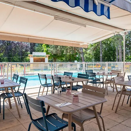 Lyon Nord 4 Etoiles Hotel