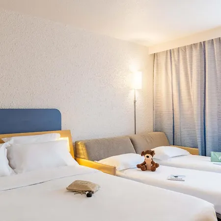 酒店 Lyon Nord 4 Etoiles 4*